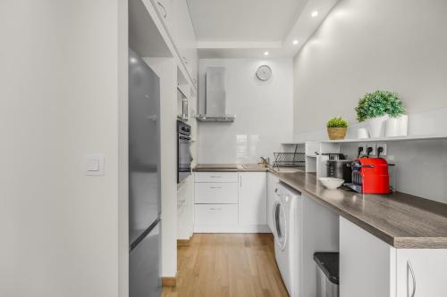 Canal Saint-Martin Spacious 2BR with NetFlix