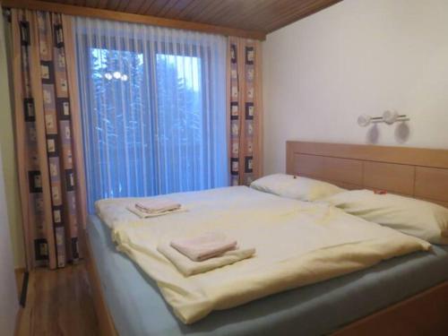 Ferienwohnung mit See- und Bergblick