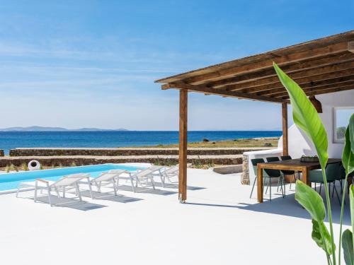 Villa Kynthia Mykonos - 2 bedroom apartment with Private Pool