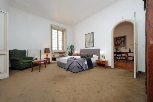 Cavour Giant Apartment