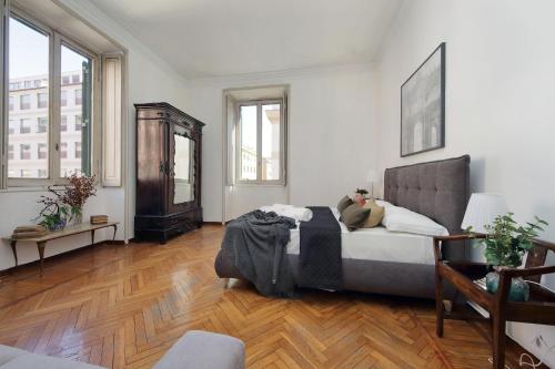 Cavour Giant Apartment