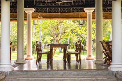 Gallery image of Nisala Arana Bentota, A Private Villa in Bentota