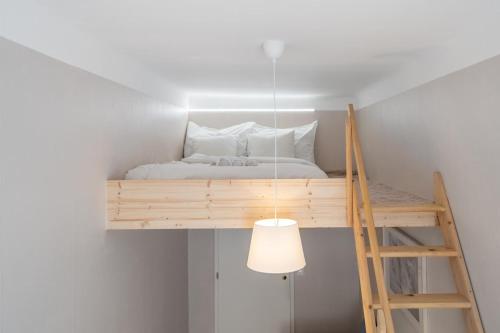 Danube apartment in ambient style with smart TV