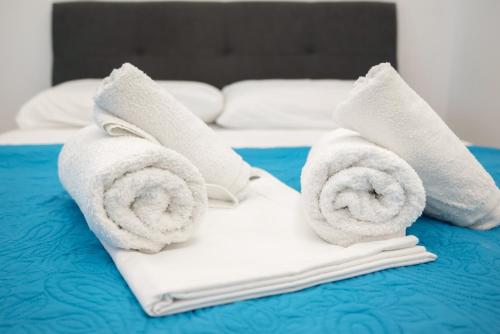 Azure Boutique Studios Paralia