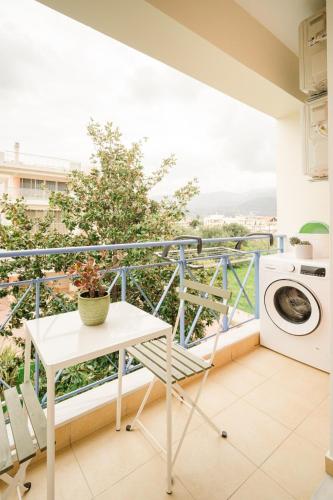 Anassa steps from the sea - Private Parking