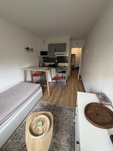 Gallery image of Studio centre ville 19m2 in Clamart