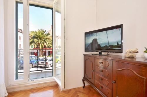 Apartment Oscar