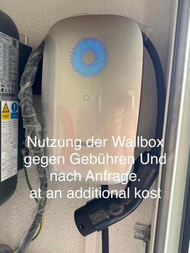 a bathroom mirror with a door with an antimicrobial at LuxuryOrion,nahe Europapark & Rulantica,Netflix,Disney,KartinaTV in Mahlberg