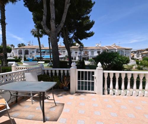 Lago JardĂn, Torrevieja (updated prices 2026)