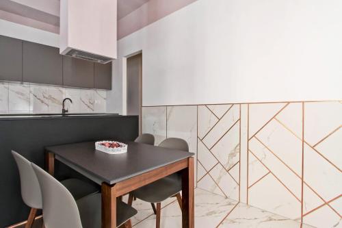 Fine Apartment with Terrace