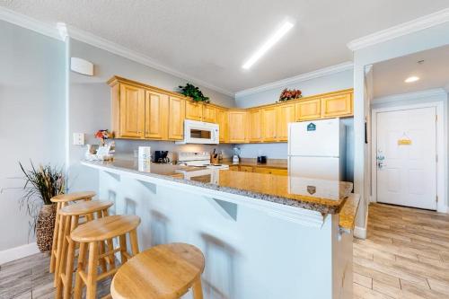 Tropic Winds 901 photo 10