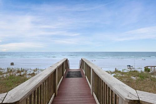 Tropic Winds 901 photo 6