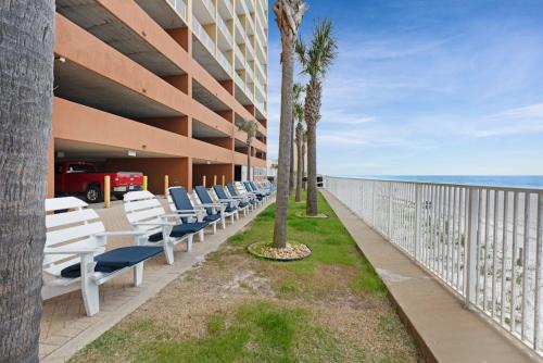 Tropic Winds 901 photo 26