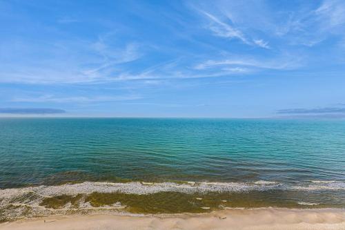 a view of the ocean from a beach at Palazzo 1304 in Panama City Beach