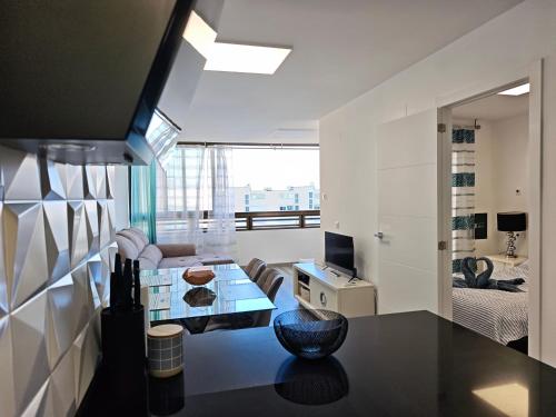 Modern Pool&Sea View Apartment Benidorm