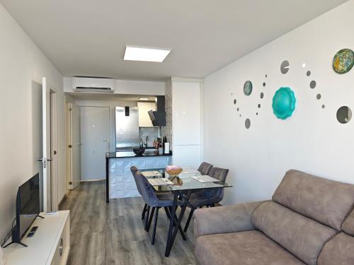 Modern Pool&Sea View Apartment Benidorm