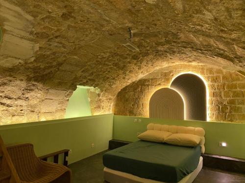 Loft design 2 bedrooms and 2 private bathrooms with ground floor living room