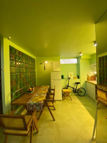 Loft design 2 bedrooms and 2 private bathrooms with ground floor living room
