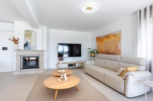 NEW! Villa Rabella - Luxury Oasis, Island Rab