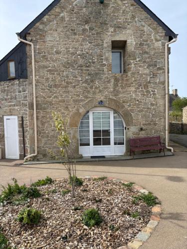 Maison 2 chambres à 400m plage terrasse calme Erdeven