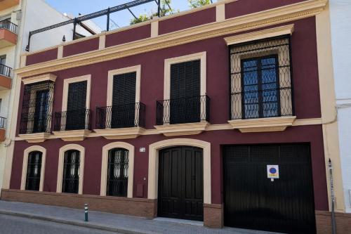 Teodosio Apartment FREE PARKING & CENTRAL AC