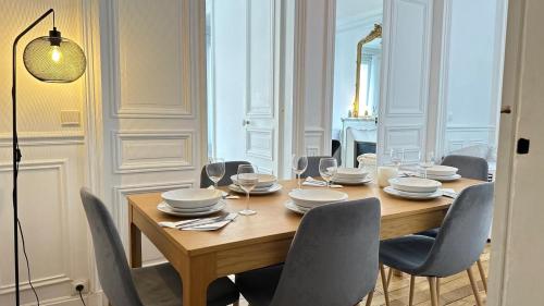 Suite 140m2 vue sur Tour Eiffel