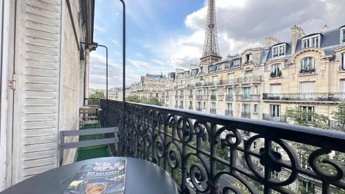 Suite 140m2 vue sur Tour Eiffel