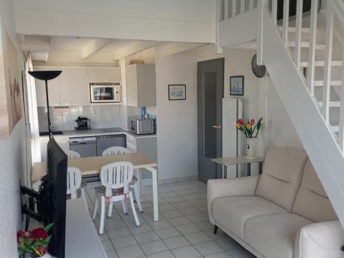Duplex 4 pers, à 150m de la plage avec garage privé