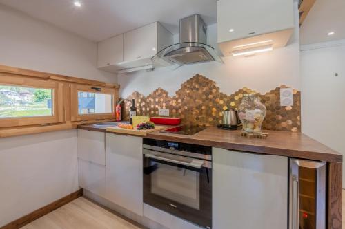 Grand Roc B221 - 260m from Slopes, View, Parking & WiFi - Happy Rentals