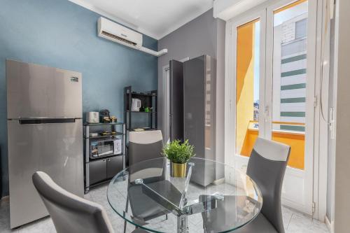 2 min to Tram and Bus - 5min to MXP Shuttle - Air Conditioning - Balcony