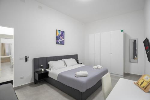 Historic Center - Elegant 2 Bedrooms, 2 Baths for 5 People