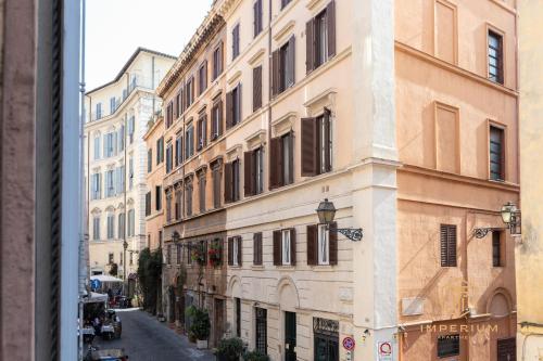 Castel Sant'Angelo Luxury Apt - Historic center, luxury design, 2-4 pax, A-C