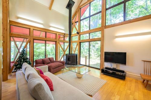 Alps View Chalet by Morino