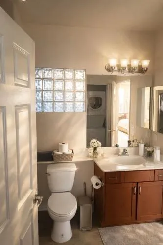 Luxury 1BR & 2BR Near Venice Beach MDR Retreat with Pool & Spa photo 13