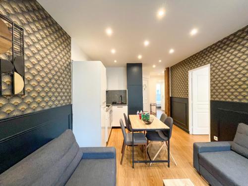 Urban Flat 18 - Charming 2BDR Parisian Home