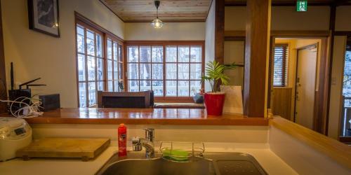 Larch Peak Chalet by Morino