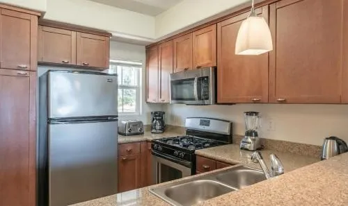 Luxury 1BR & 2BR Near Venice Beach MDR Retreat with Pool & Spa photo 19