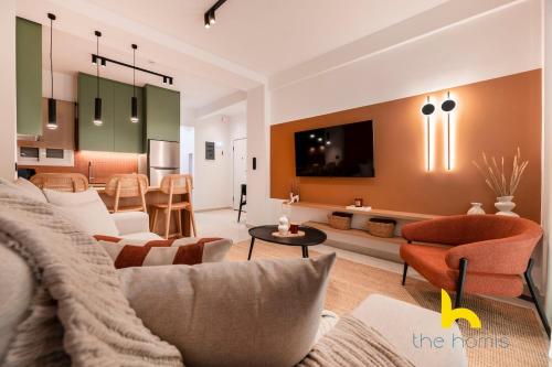Stylish Budget Stay in Kypseli Balcony & AC