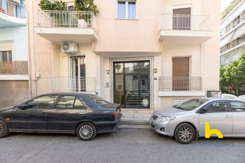 Stylish Budget Stay in Kypseli Balcony & AC