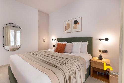 Stylish Budget Stay in Kypseli Balcony & AC