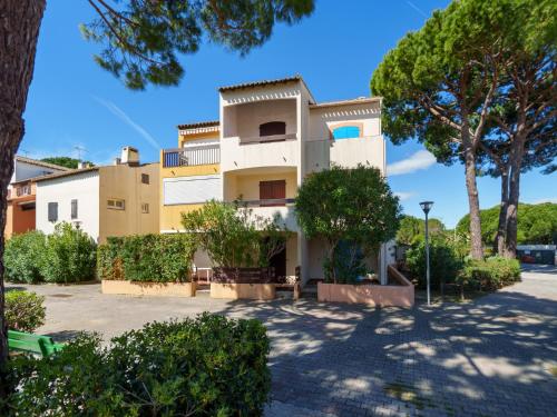 Camargue Village N 64 2P6