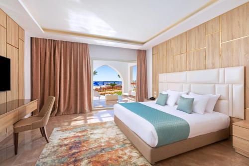 Pickalbatros Palace Sharm "Aqua Park"- All inclusive — Sea view