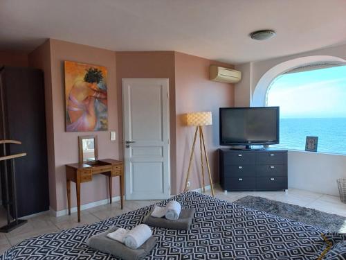 Magnifique appartement sur l'eau Anthéor