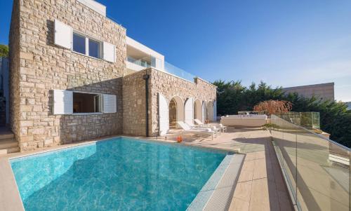 Luxury Villa Primosten Glamour near beach with pool and sauna