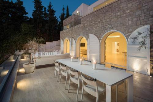 Luxury Villa Primosten Glamour near beach with pool and sauna