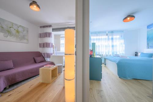 Mid-term 2 bedroom Apartment in Pasettistrasse