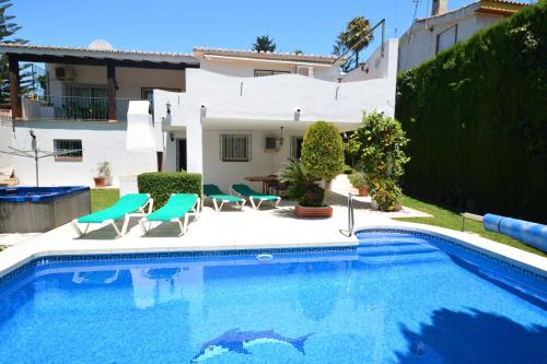 Spacious Private room with ensuite