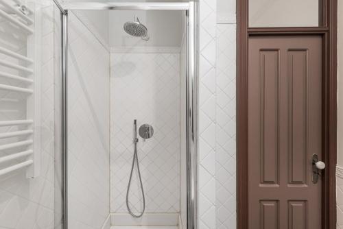 Belle Epoque Apartments - 3.2
