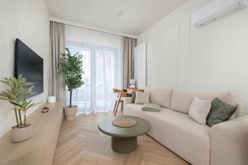 Piękny Apartament z Balkonem, Parkingiem oraz Siłownią by Noclegi Renters