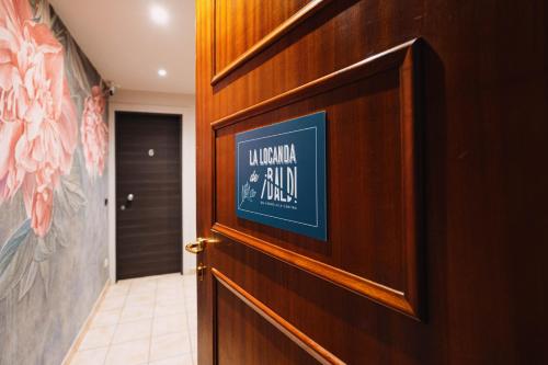 Locanda Da I Baldi tesisinde sergilenen bir sertifika, ödül, işaret veya başka bir belge
